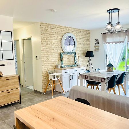 Petite Maison Au Calme Poupry Esterno foto