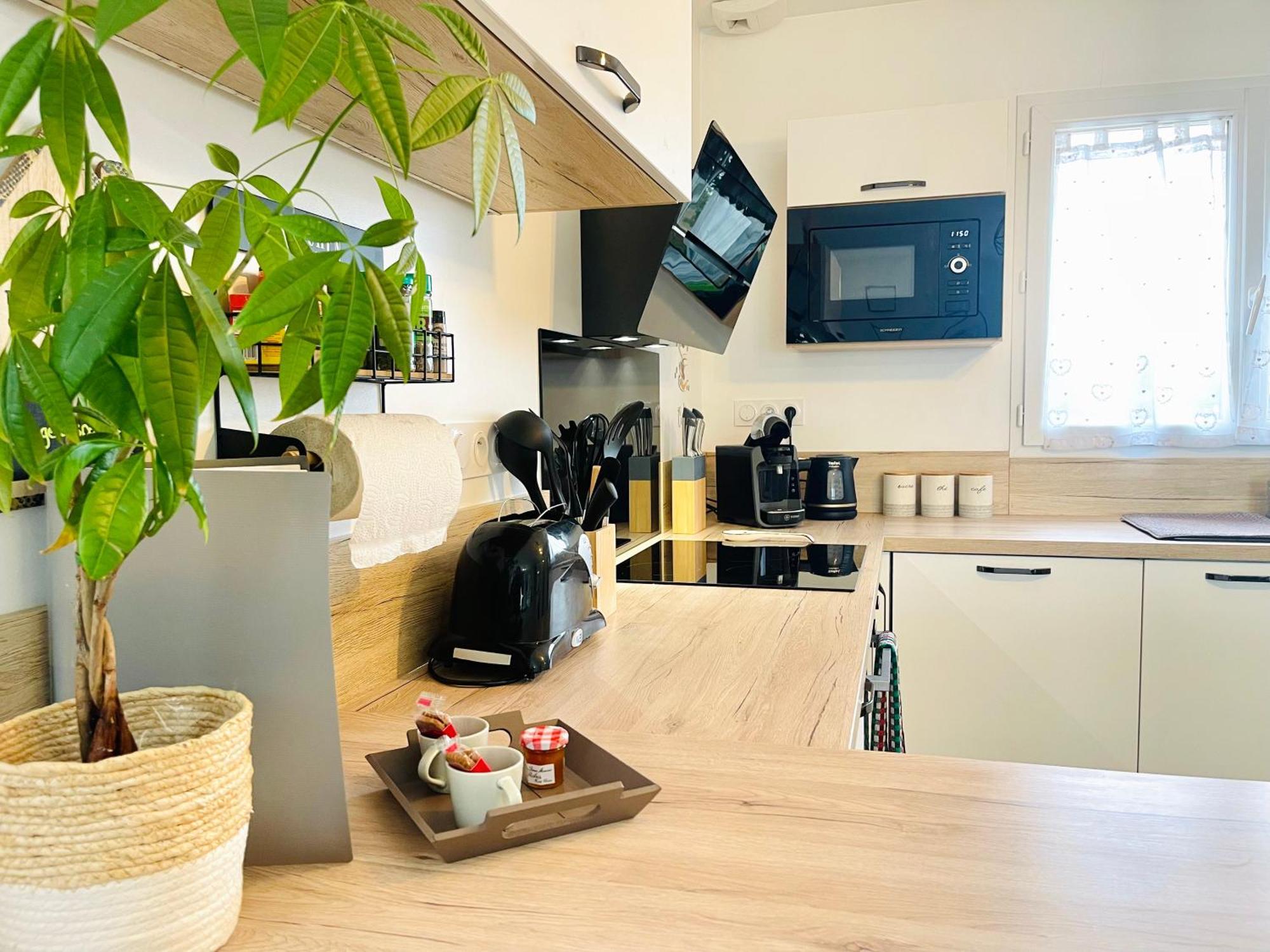 Petite Maison Au Calme Poupry Esterno foto