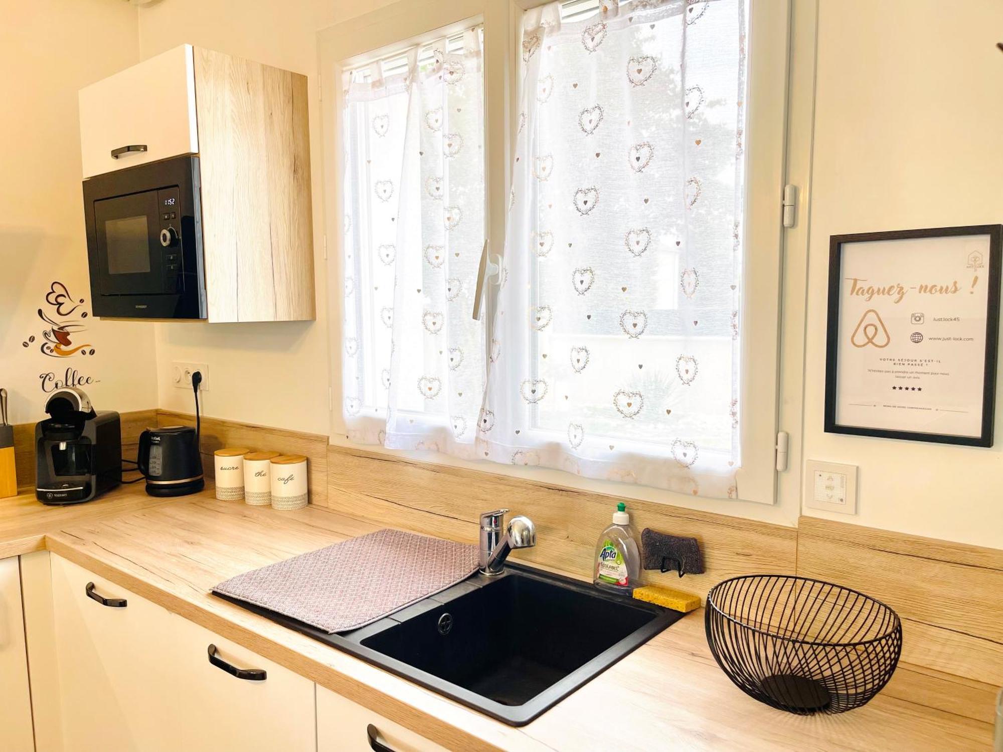 Petite Maison Au Calme Poupry Esterno foto