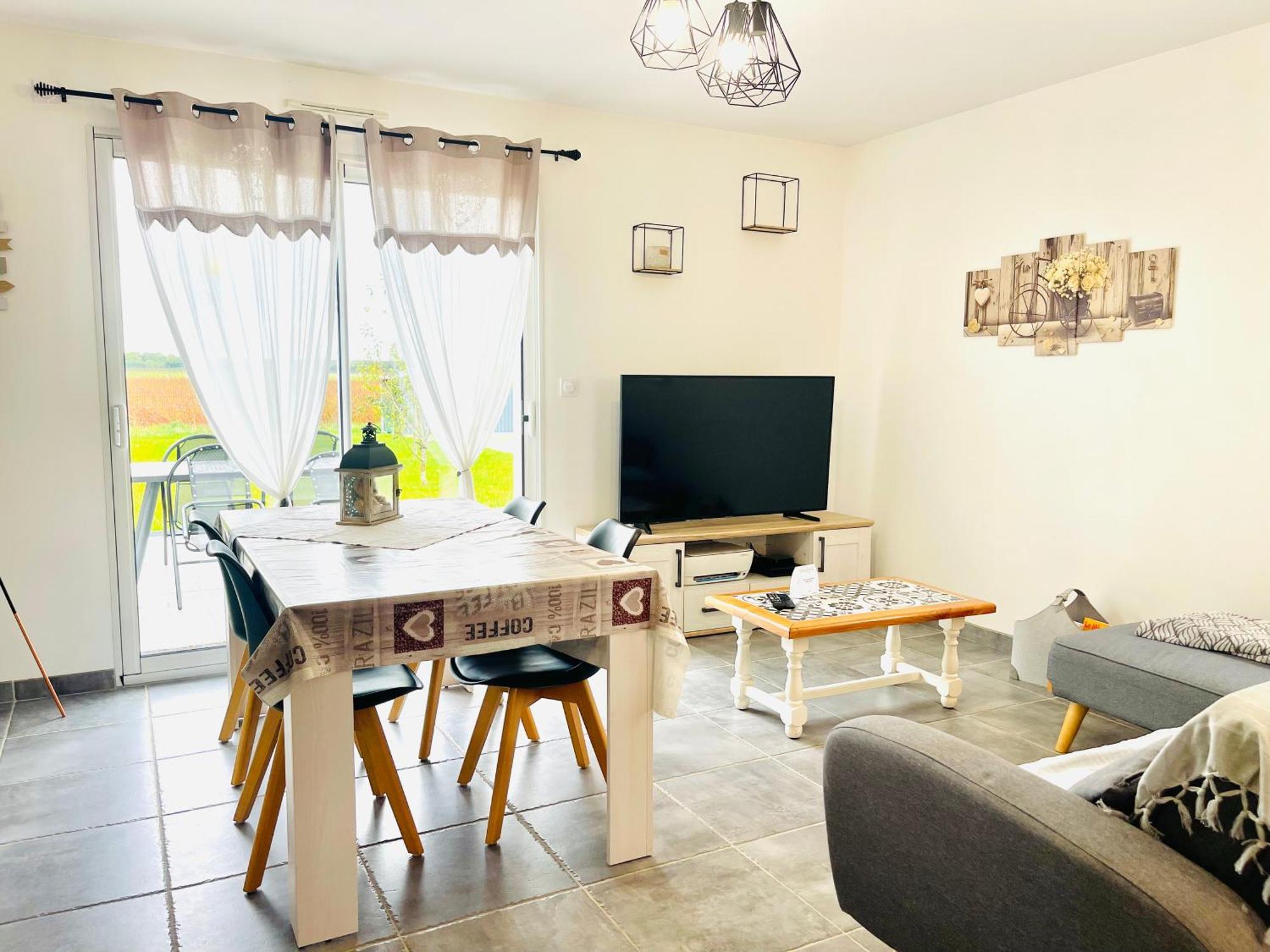 Petite Maison Au Calme Poupry Esterno foto