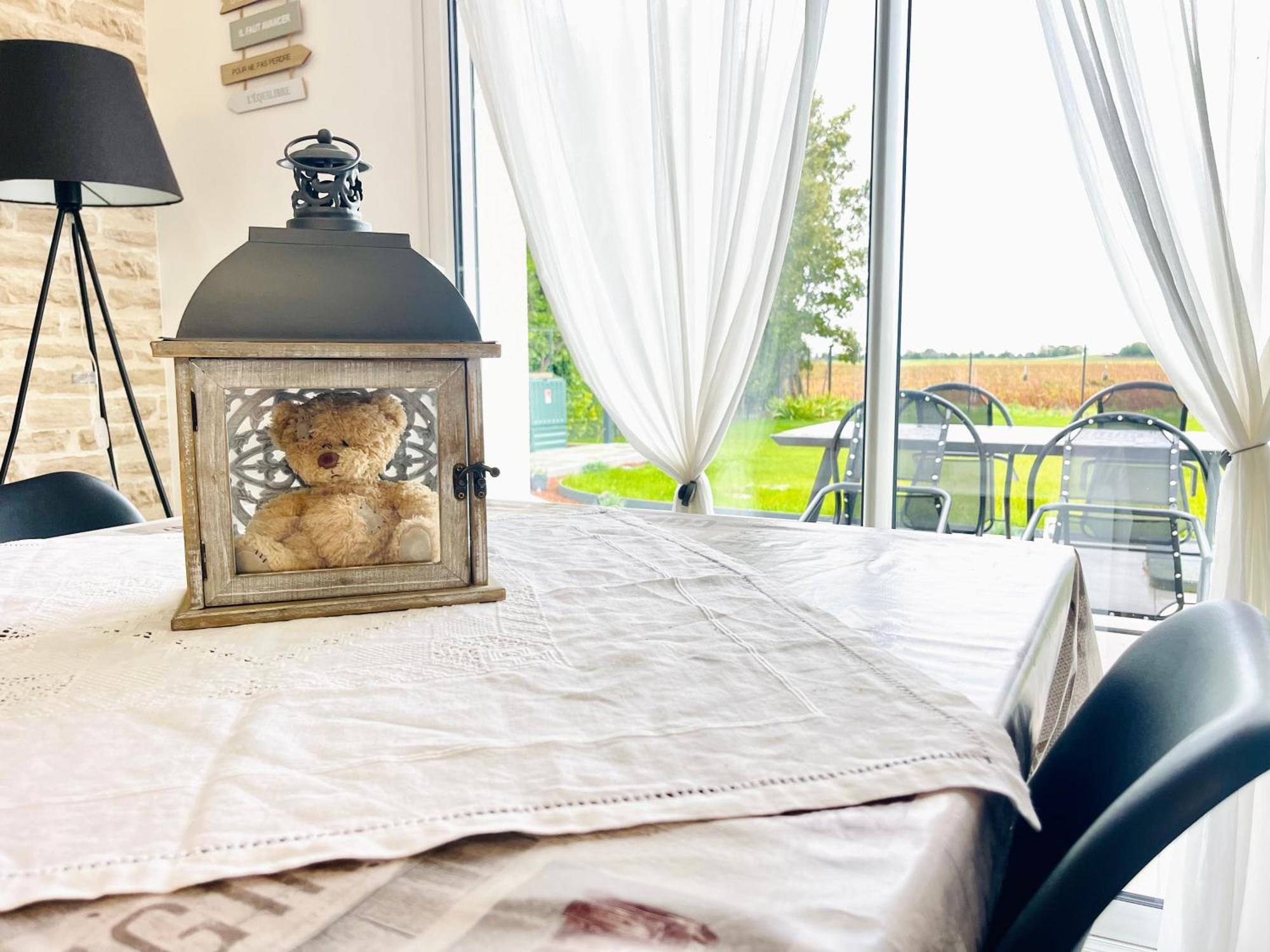 Petite Maison Au Calme Poupry Esterno foto